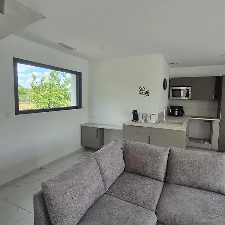 La Signature By Berenice Contemporary With Pool For 6 Guests Villa *